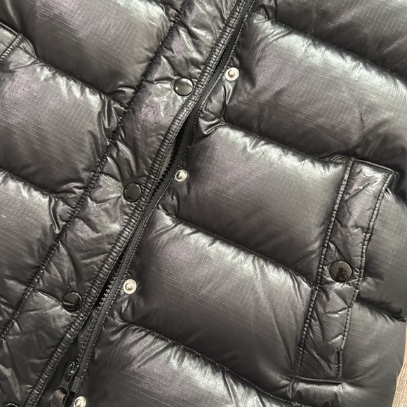 J. Crew Shiny Puffer Down Vest Alhambra black XS - Picture 3 of 6